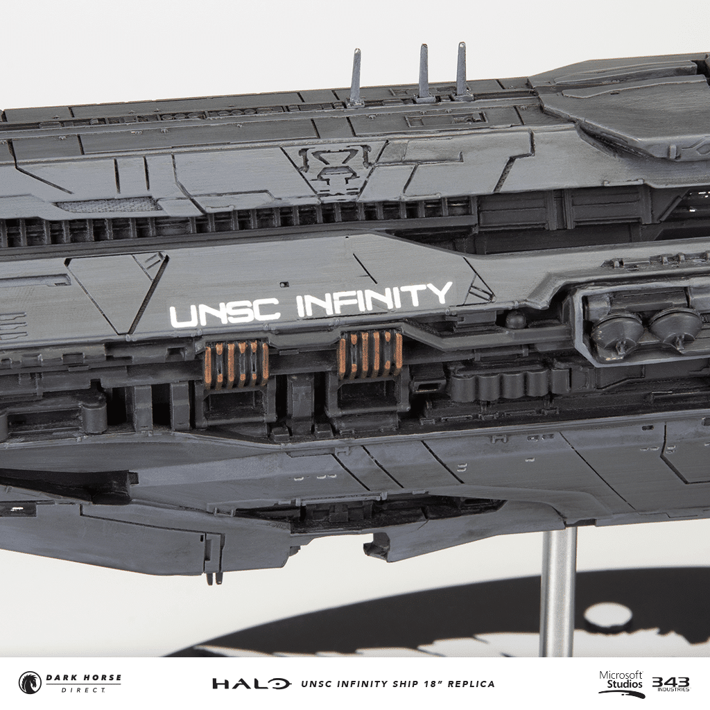 HALO UNSC INFINITY SHIP 18" REPLICA