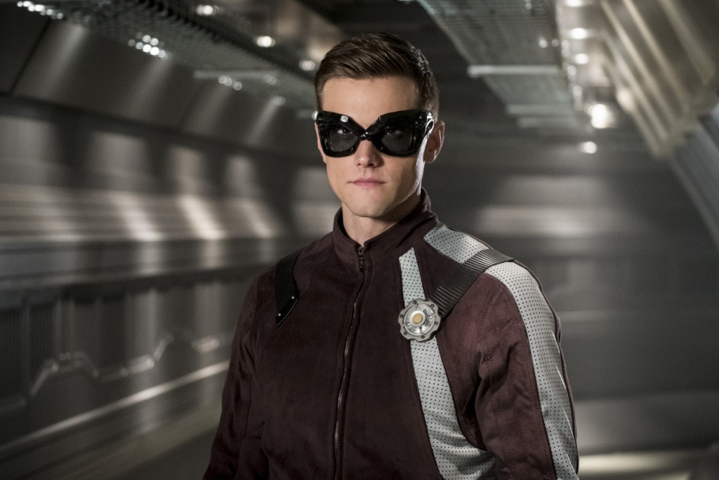 Hartley Sawyer as Elongated Man